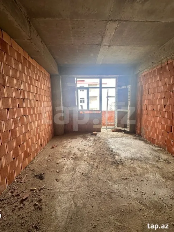 Satılır 1 otaqlı yeni tikili 44 m²