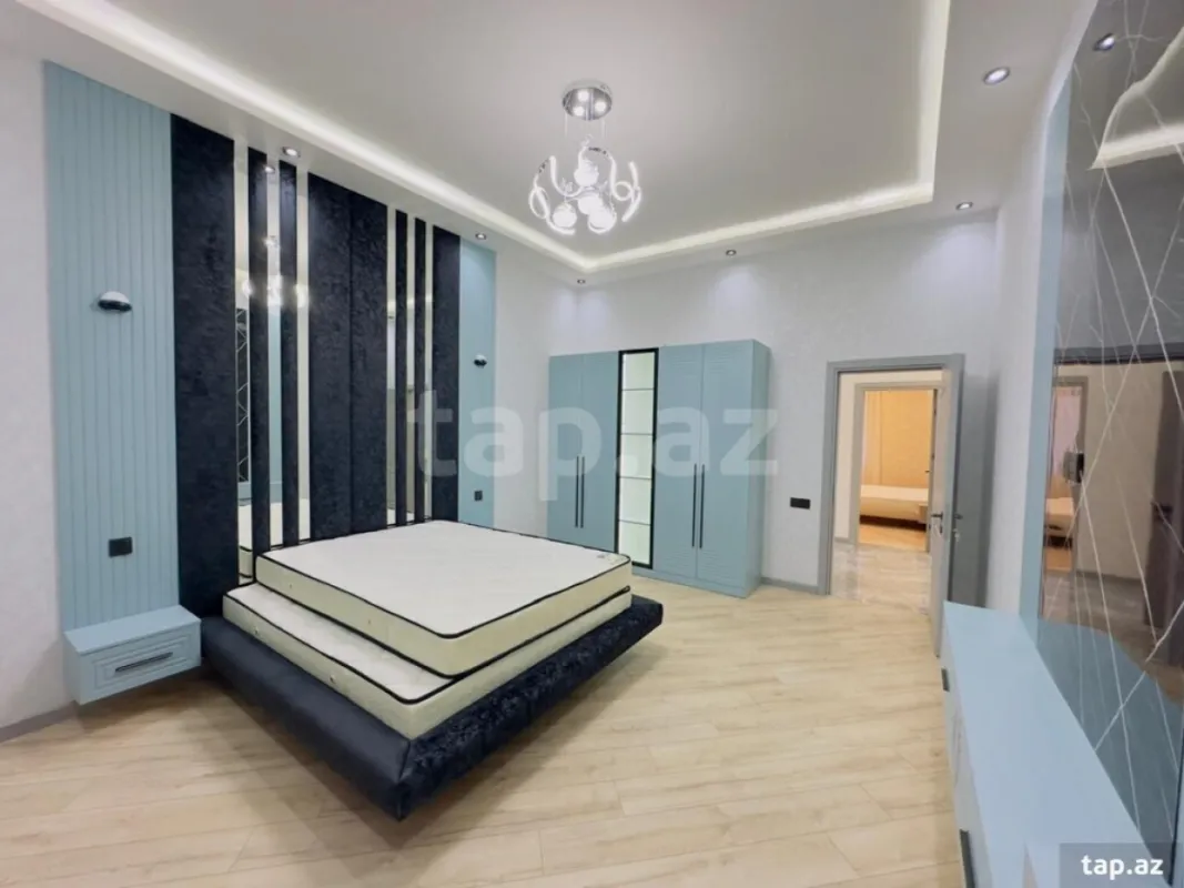 Satılır 4 otaqlı həyət evi