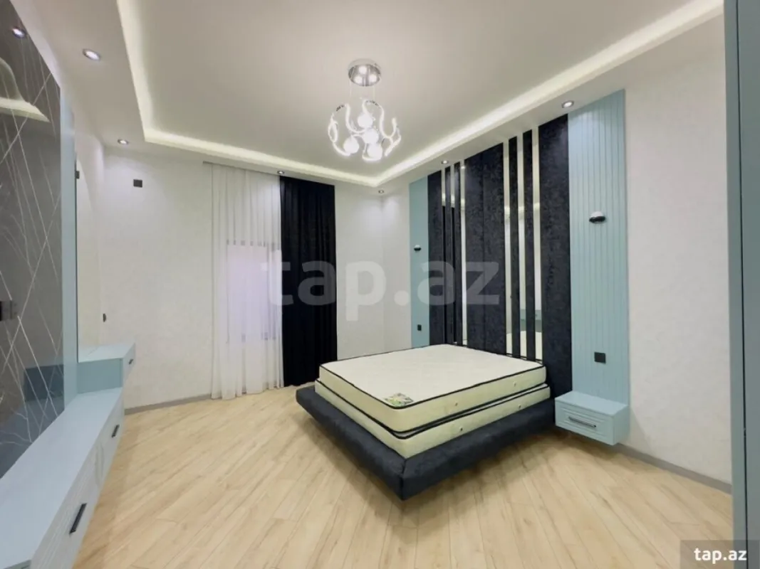 Satılır 4 otaqlı həyət evi