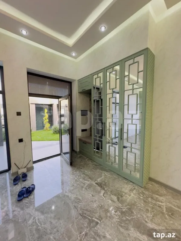 Satılır 4 otaqlı həyət evi