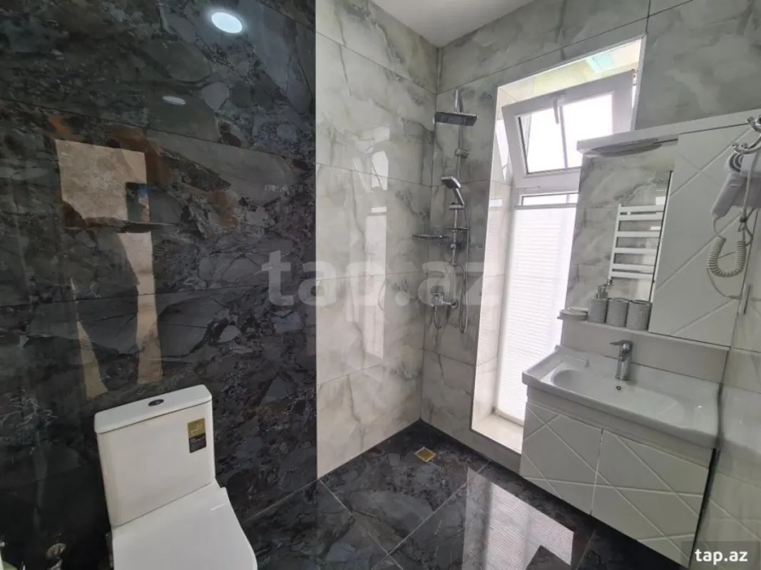 Kirayə verilir 4 otaqlı həyət evi 200 m²