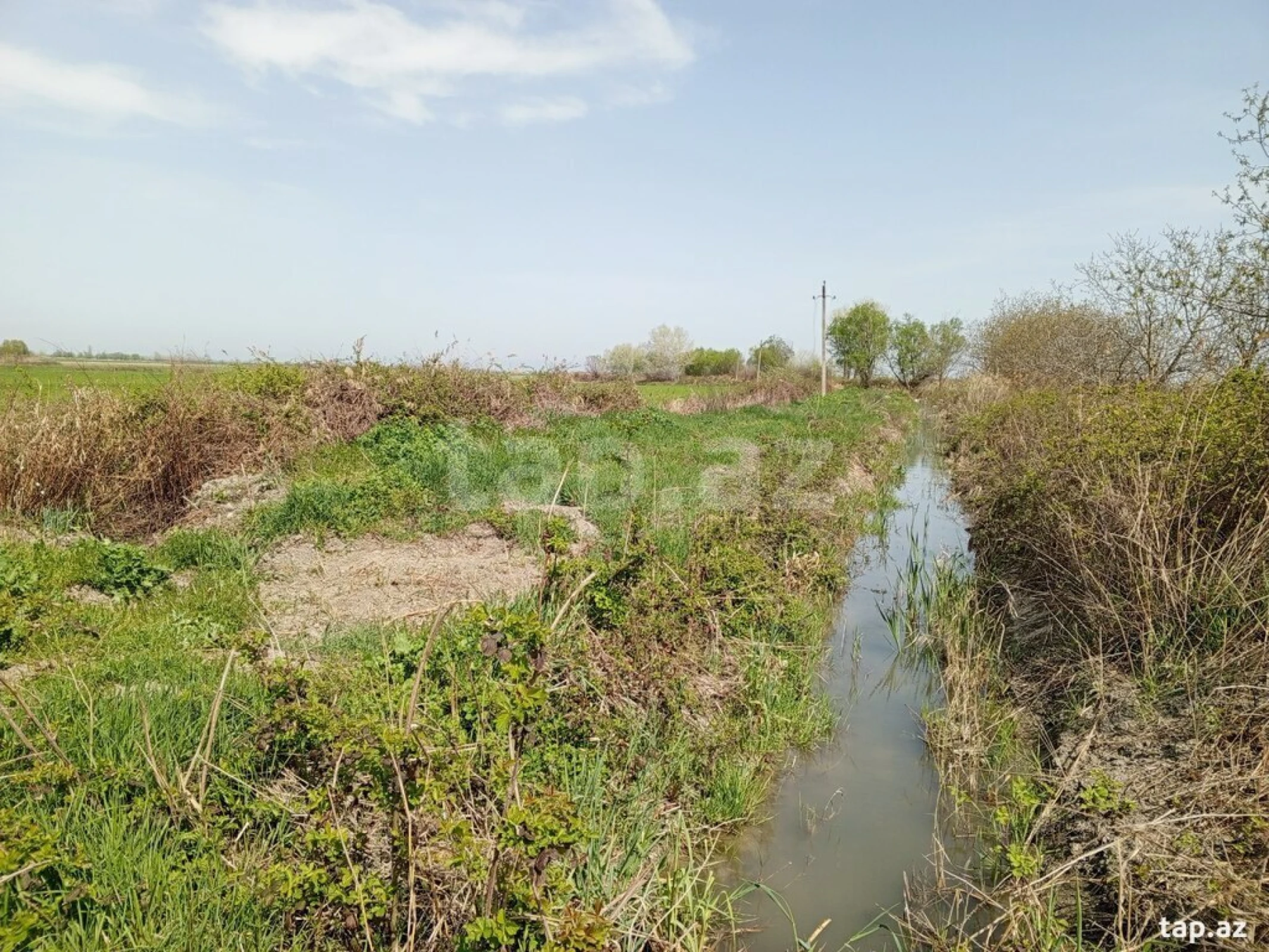 Satılır torpaq sahəsi