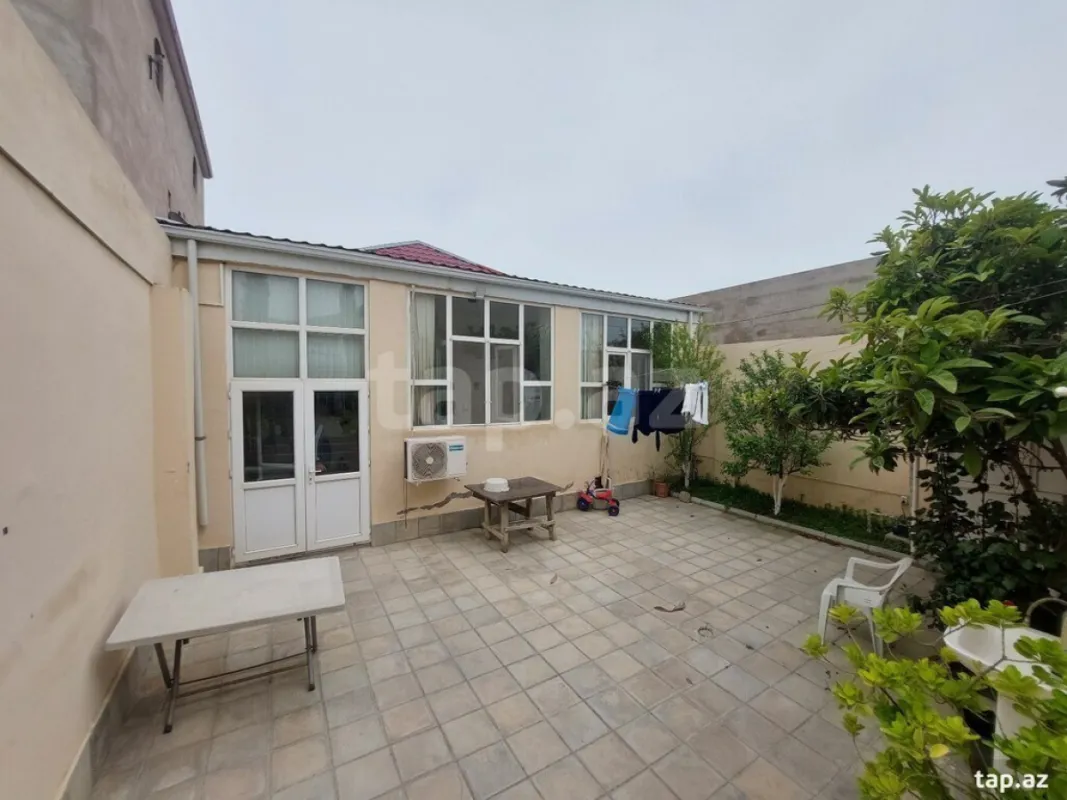 Satılır 3 otaqlı həyət evi