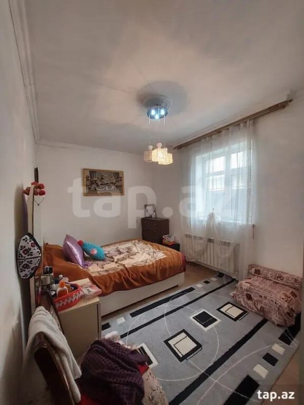 Satılır 3 otaqlı həyət evi