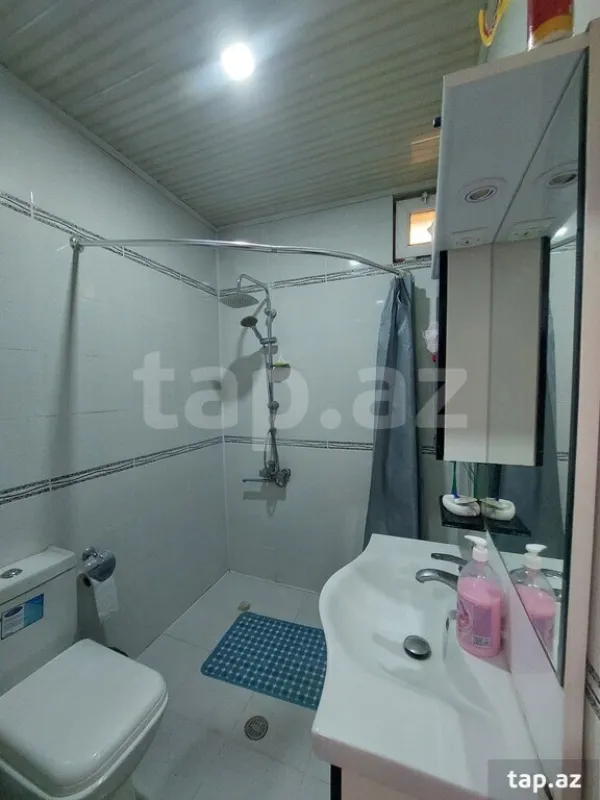 Satılır 3 otaqlı həyət evi