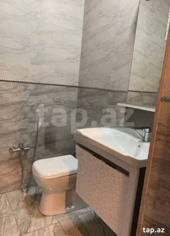 Kirayə verilir 4 otaqlı həyət evi