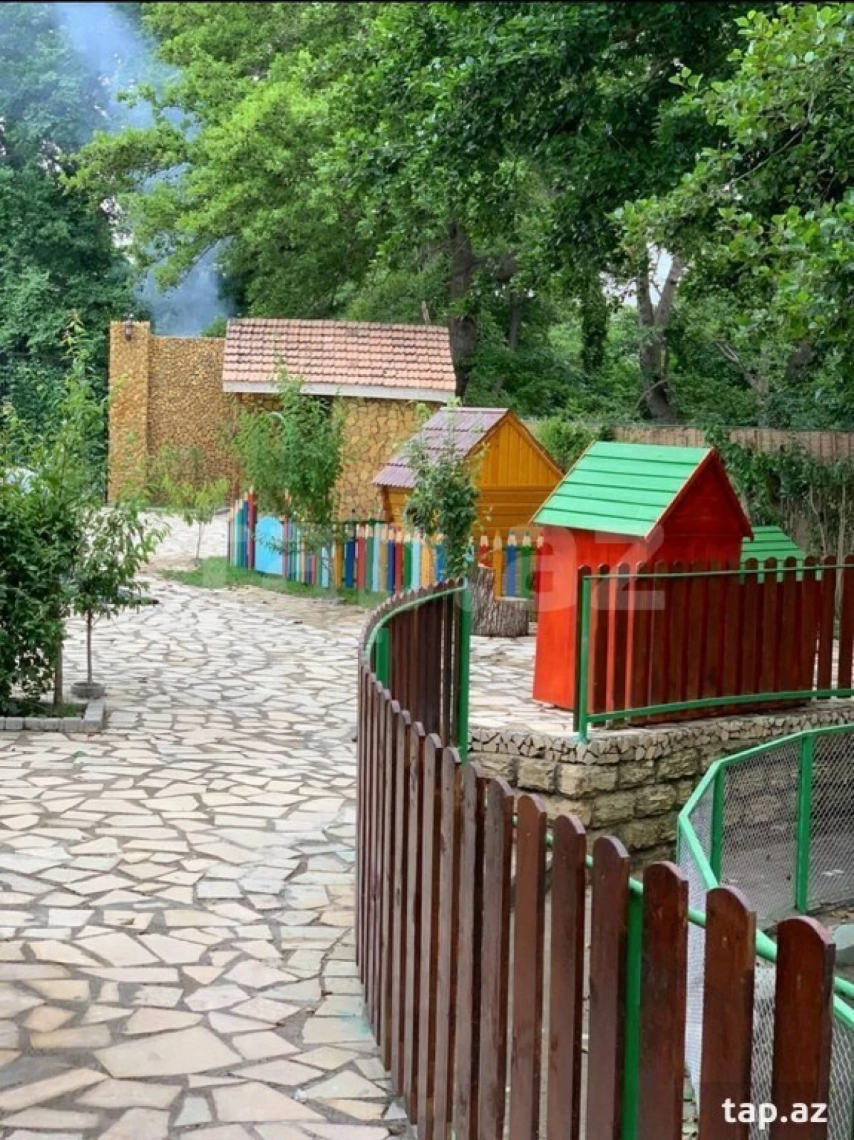 Kirayə verilir 4 otaqlı həyət evi