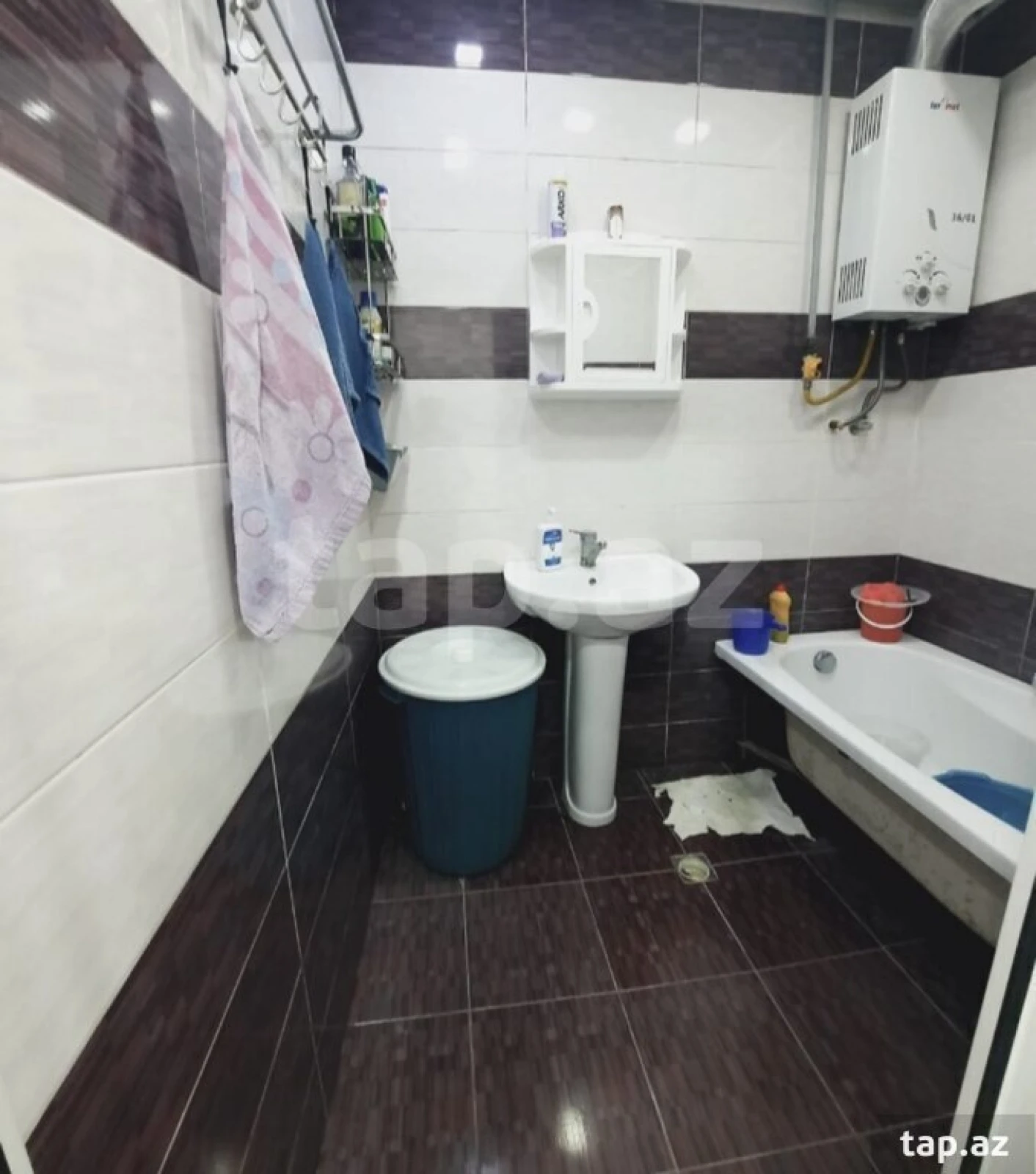 Satılır 3 otaqlı mənzil 76 m²