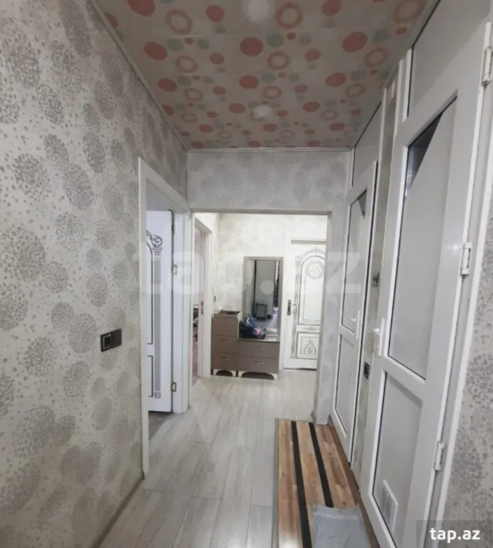 Satılır 3 otaqlı mənzil 76 m²