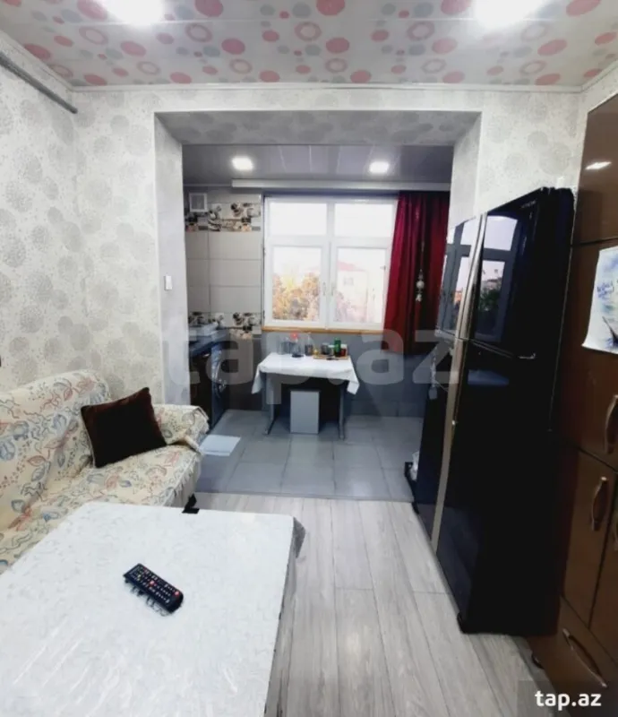 Satılır 3 otaqlı mənzil 76 m²