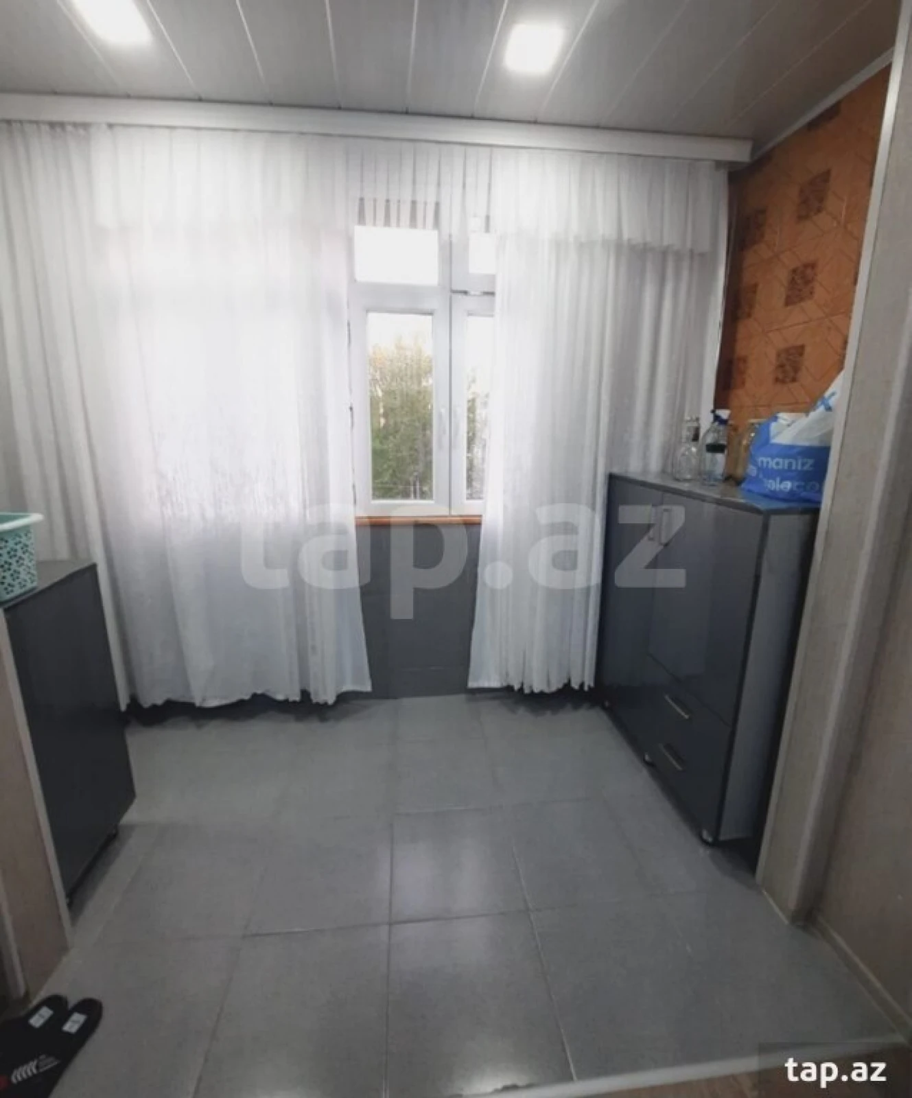 Satılır 3 otaqlı mənzil 76 m²