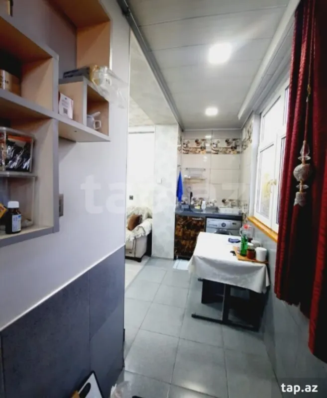 Satılır 3 otaqlı mənzil 76 m²