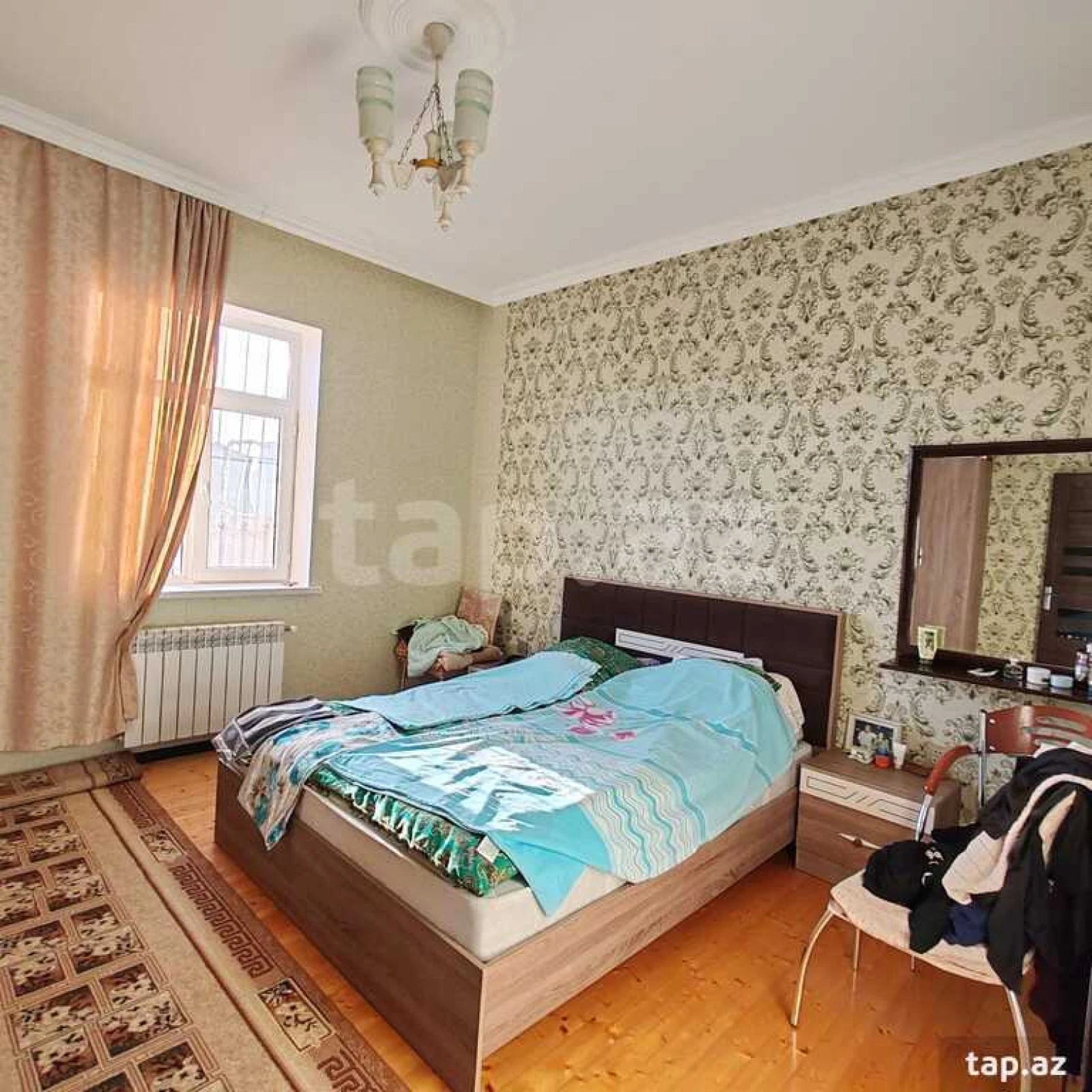 Satılır 4 otaqlı həyət evi