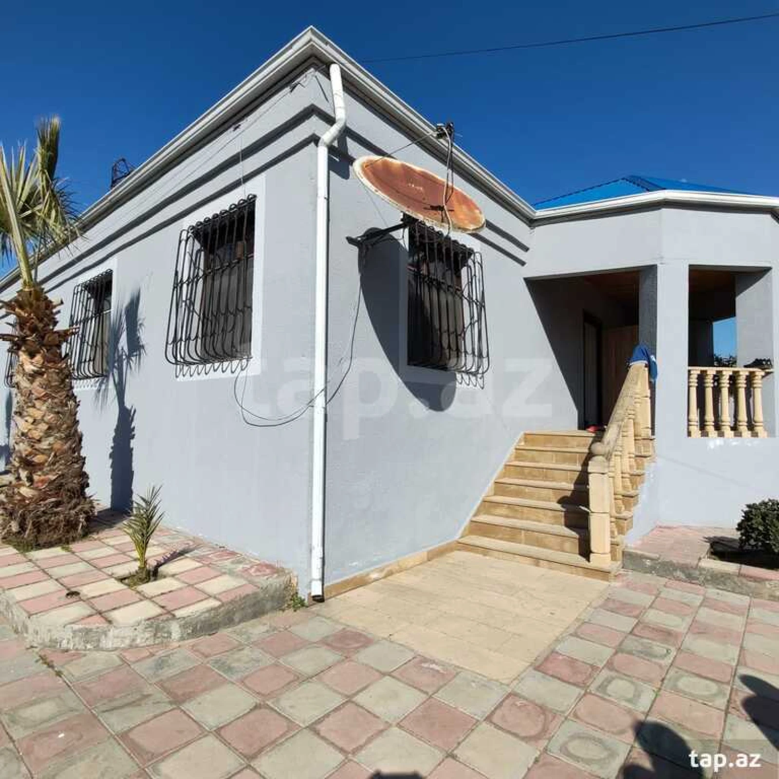 Satılır 3 otaqlı həyət evi