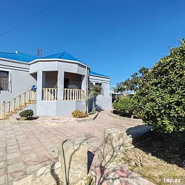 Satılır 3 otaqlı həyət evi