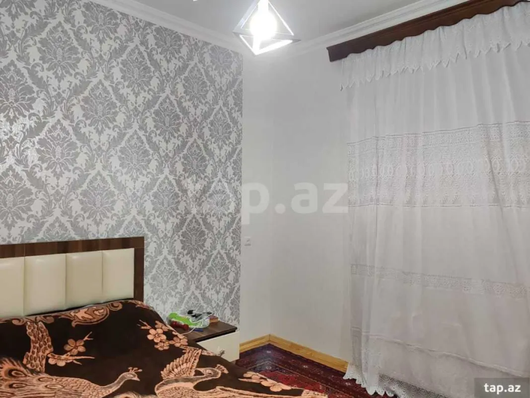 Satılır 3 otaqlı həyət evi