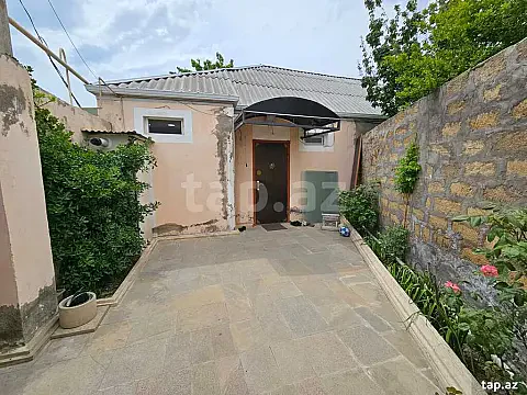 Satılır 2 otaqlı həyət evi 90 m² — Bakı 2 otaq 90.00 m²