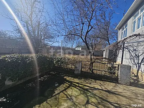 Satılır 6 otaqlı həyət evi