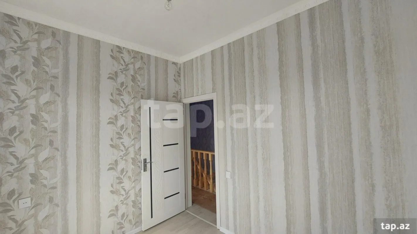 Satılır 4 otaqlı həyət evi