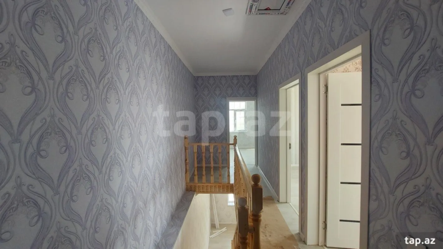 Satılır 4 otaqlı həyət evi