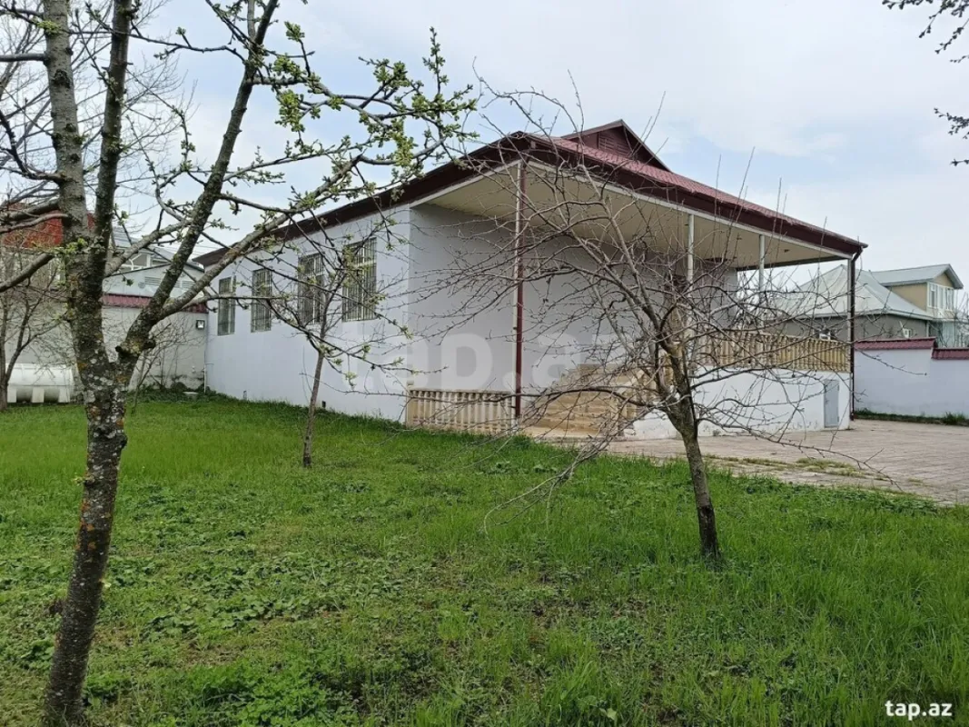Satılır 2 otaqlı həyət evi