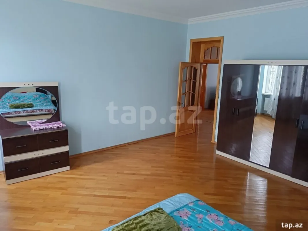 Satılır 2 otaqlı həyət evi