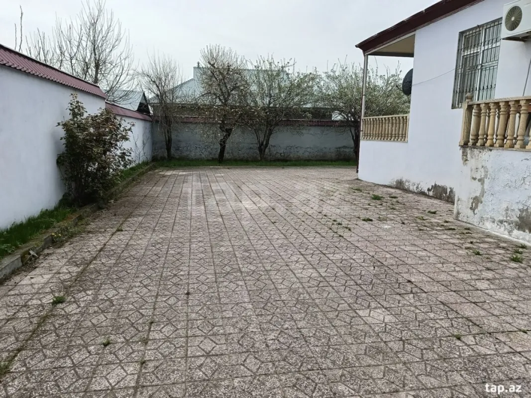 Satılır 2 otaqlı həyət evi
