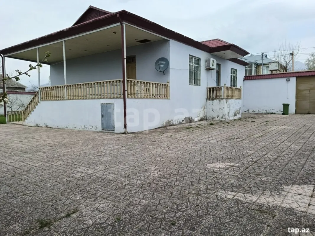 Satılır 2 otaqlı həyət evi