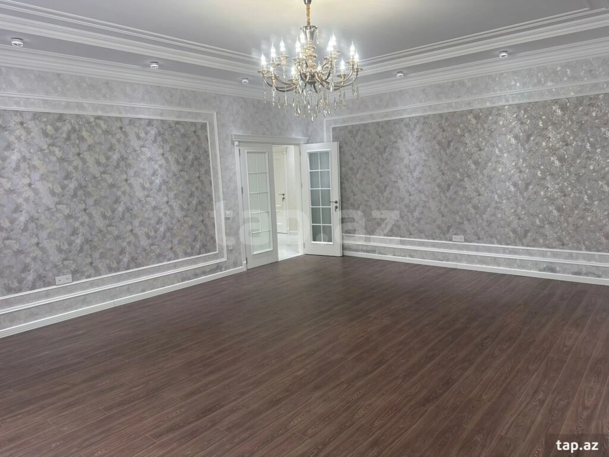 Satılır 4 otaqlı həyət evi