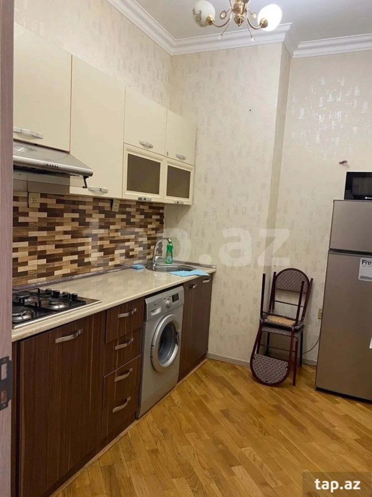 Kirayə verilir 2 otaqlı yeni tikili 85 m²