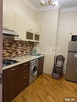 Kirayə verilir 2 otaqlı yeni tikili 85 m²