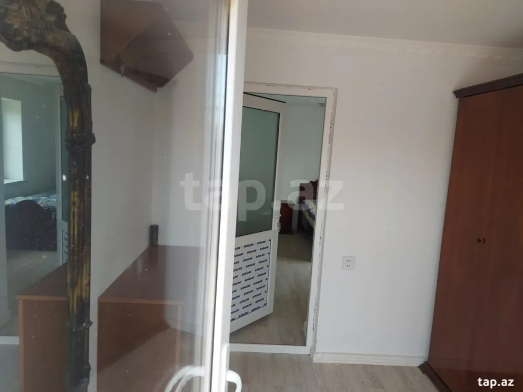 Kirayə verilir 3 otaqlı həyət evi