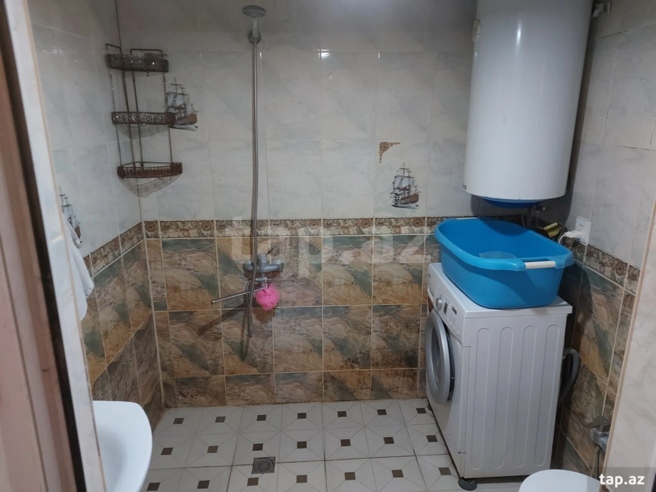 Kirayə verilir 3 otaqlı həyət evi