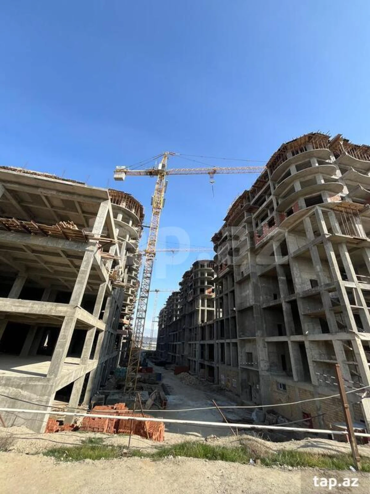 Satılır 2 otaqlı yeni tikili 78 m²