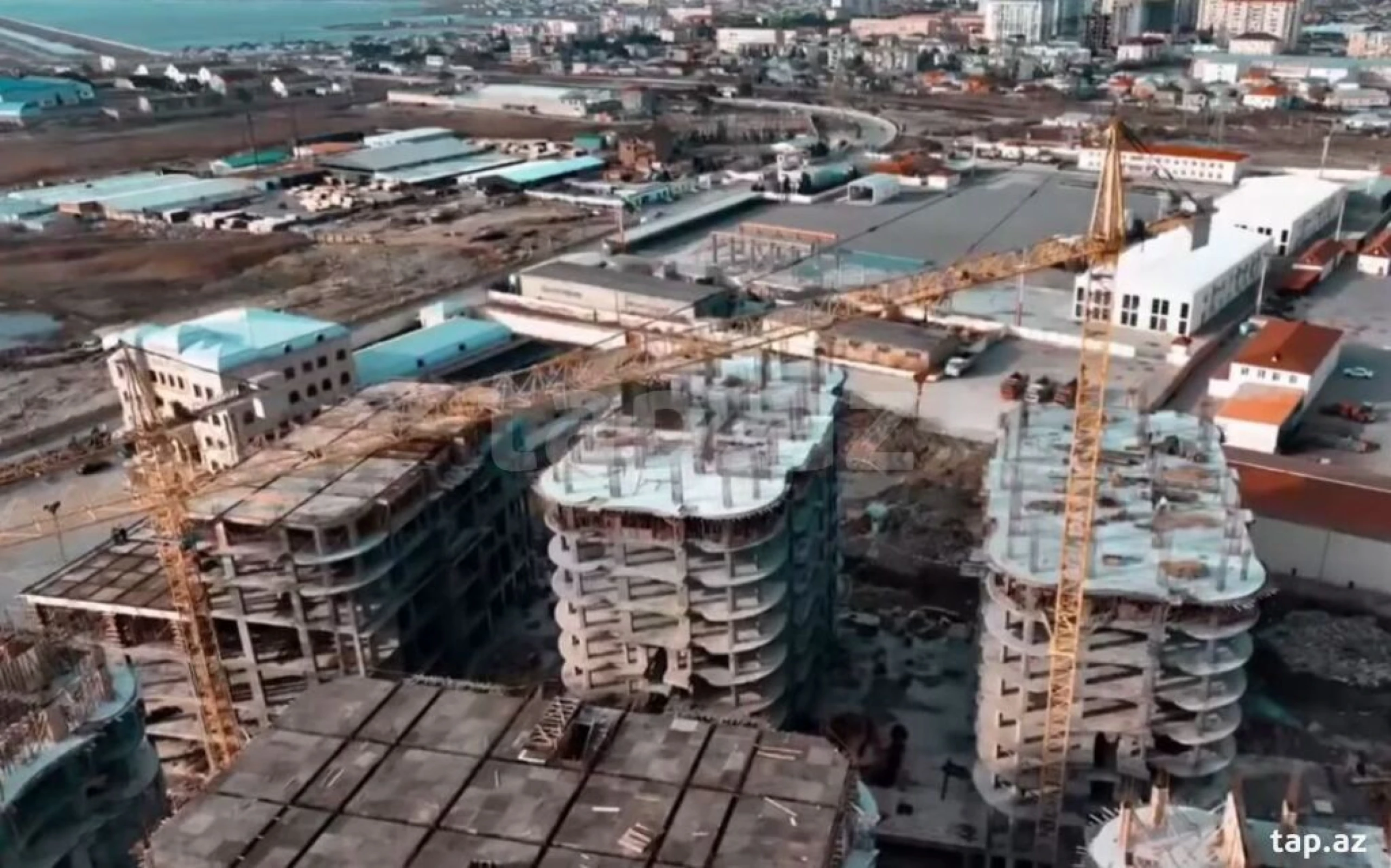 Satılır 2 otaqlı yeni tikili 78 m²