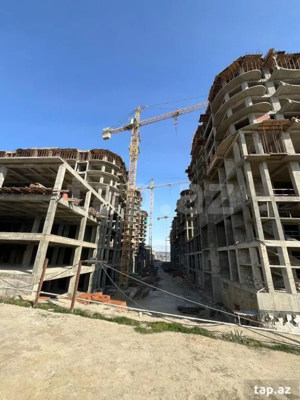 Satılır 2 otaqlı yeni tikili 78 m²