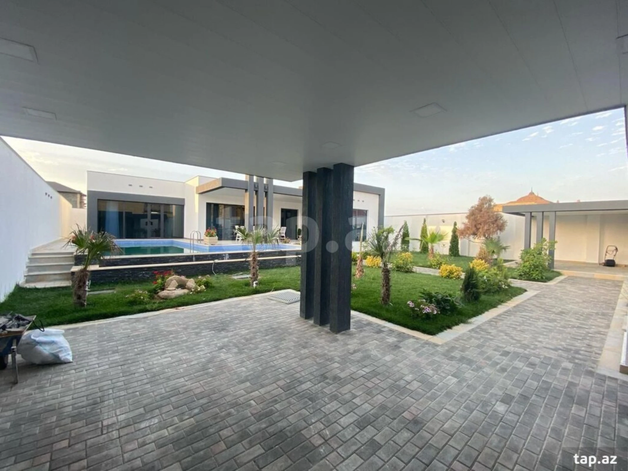 Kirayə verilir 4 otaqlı həyət evi 150 m²