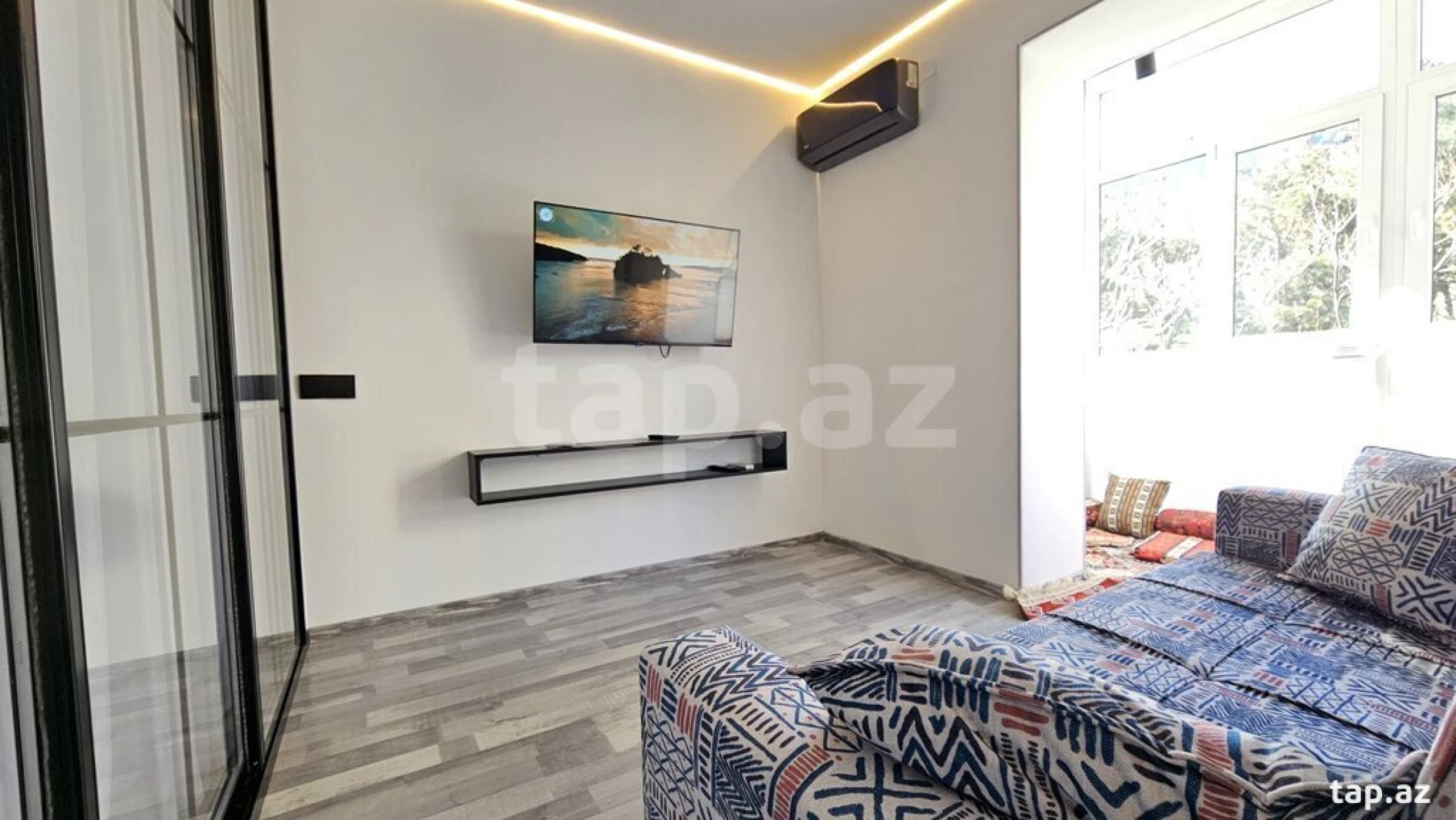 Kirayə verilir 1 otaqlı mənzil 42 m²