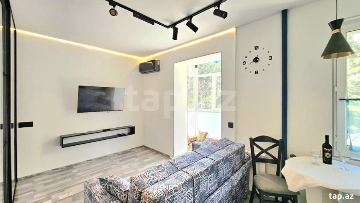Kirayə verilir 1 otaqlı mənzil 42 m²