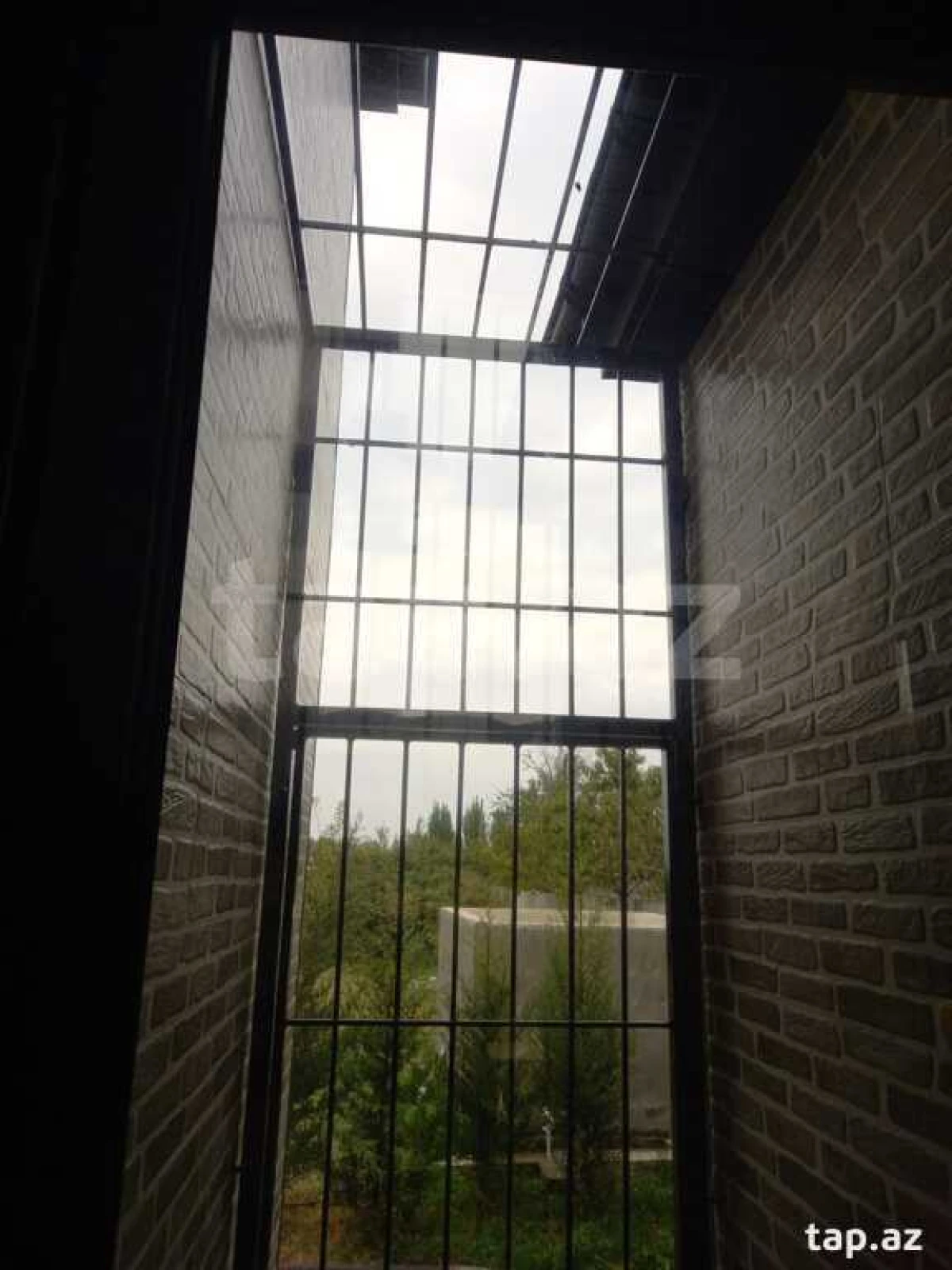 Satılır 2 otaqlı həyət evi 90 m²