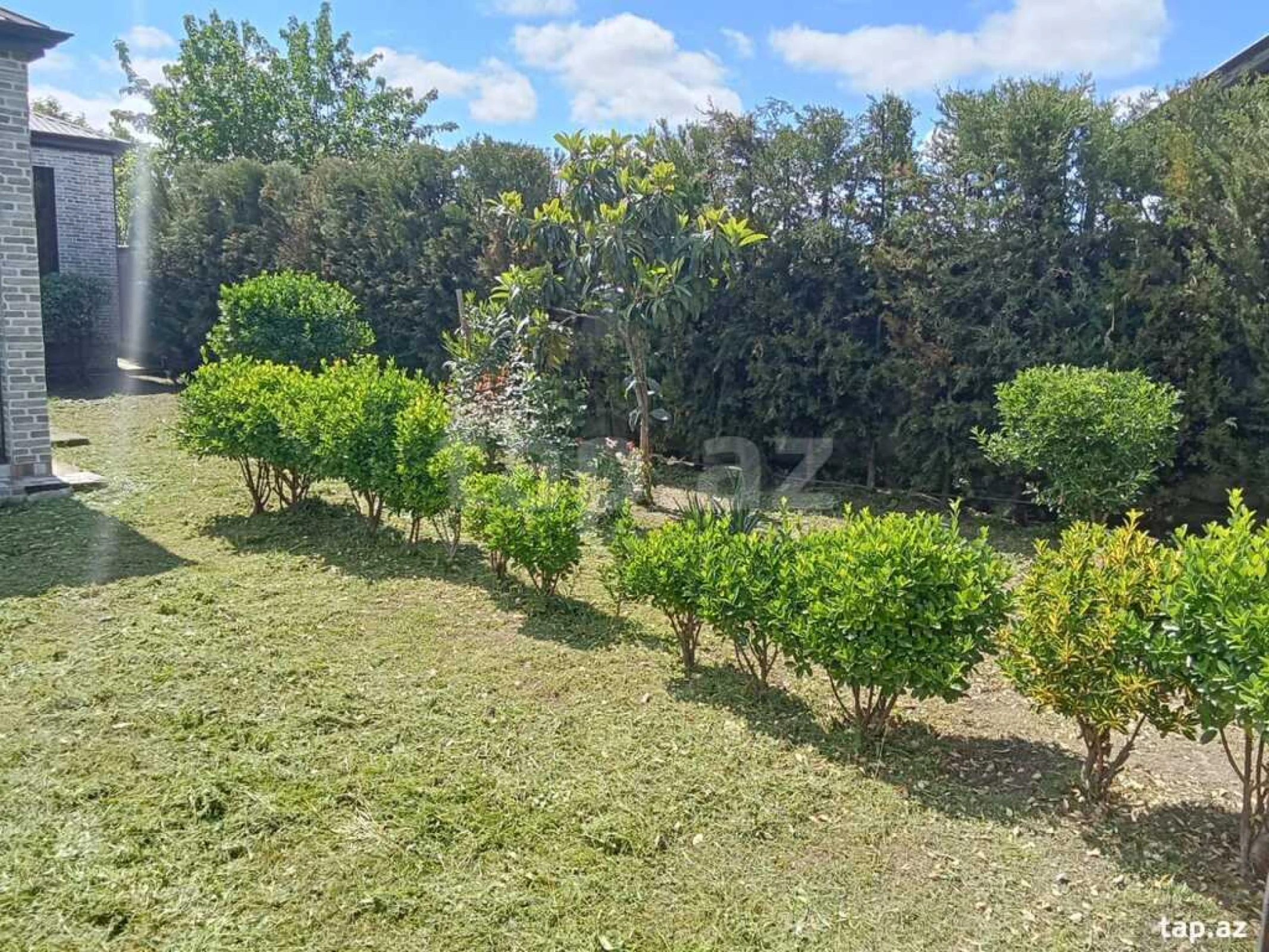 Satılır 2 otaqlı həyət evi 90 m²