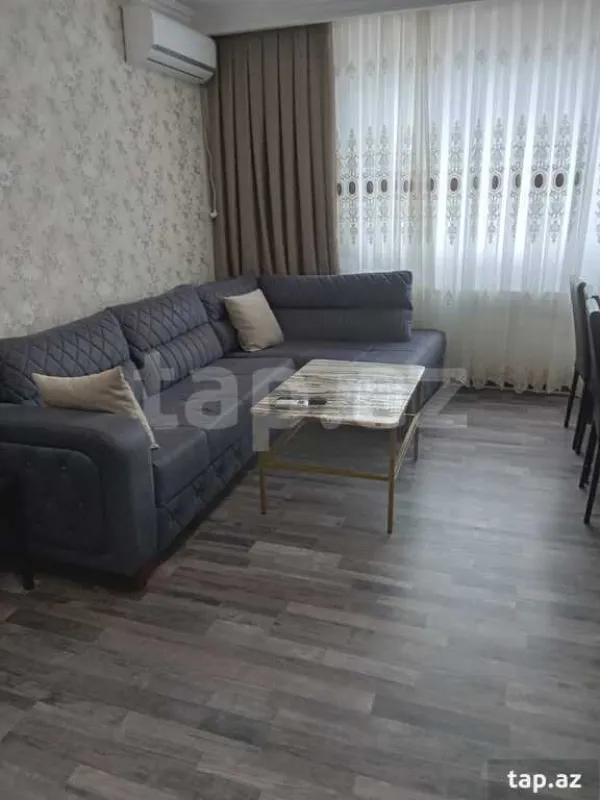 Kirayə verilir 3 otaqlı yeni tikili 80 m²