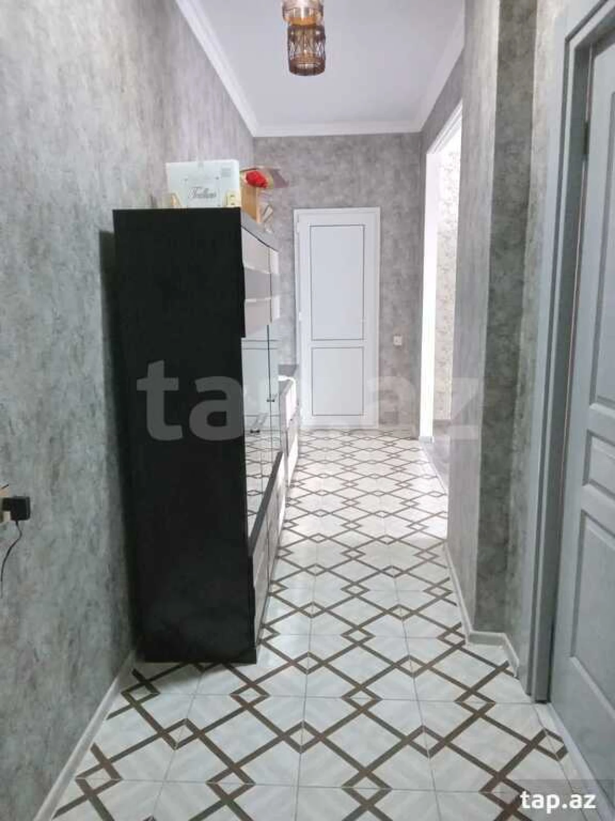 Kirayə verilir 3 otaqlı yeni tikili 80 m²