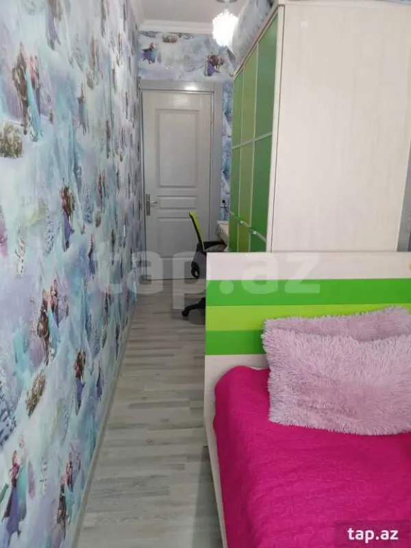 Kirayə verilir 3 otaqlı yeni tikili 80 m²