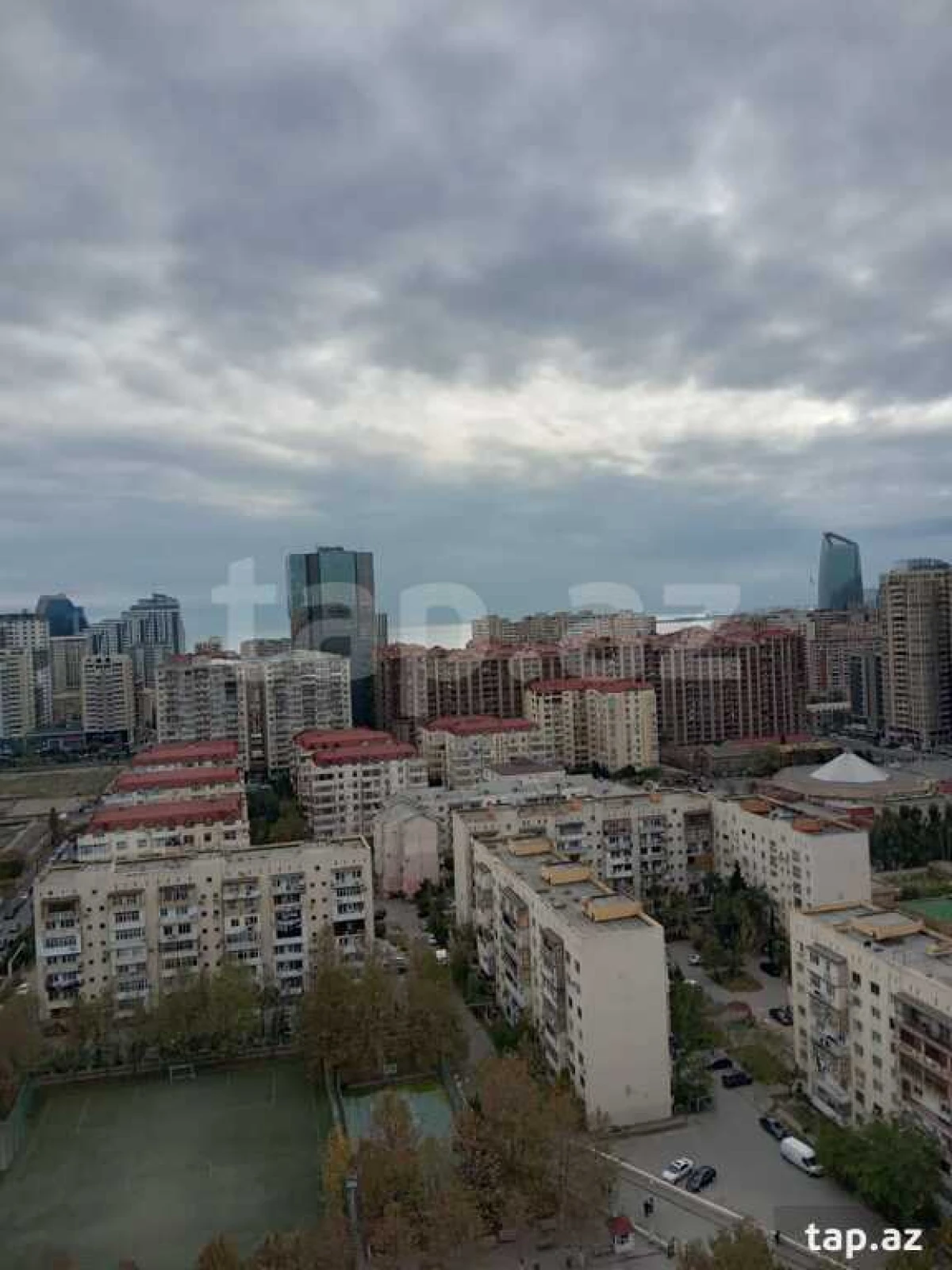 Kirayə verilir 3 otaqlı yeni tikili 80 m²