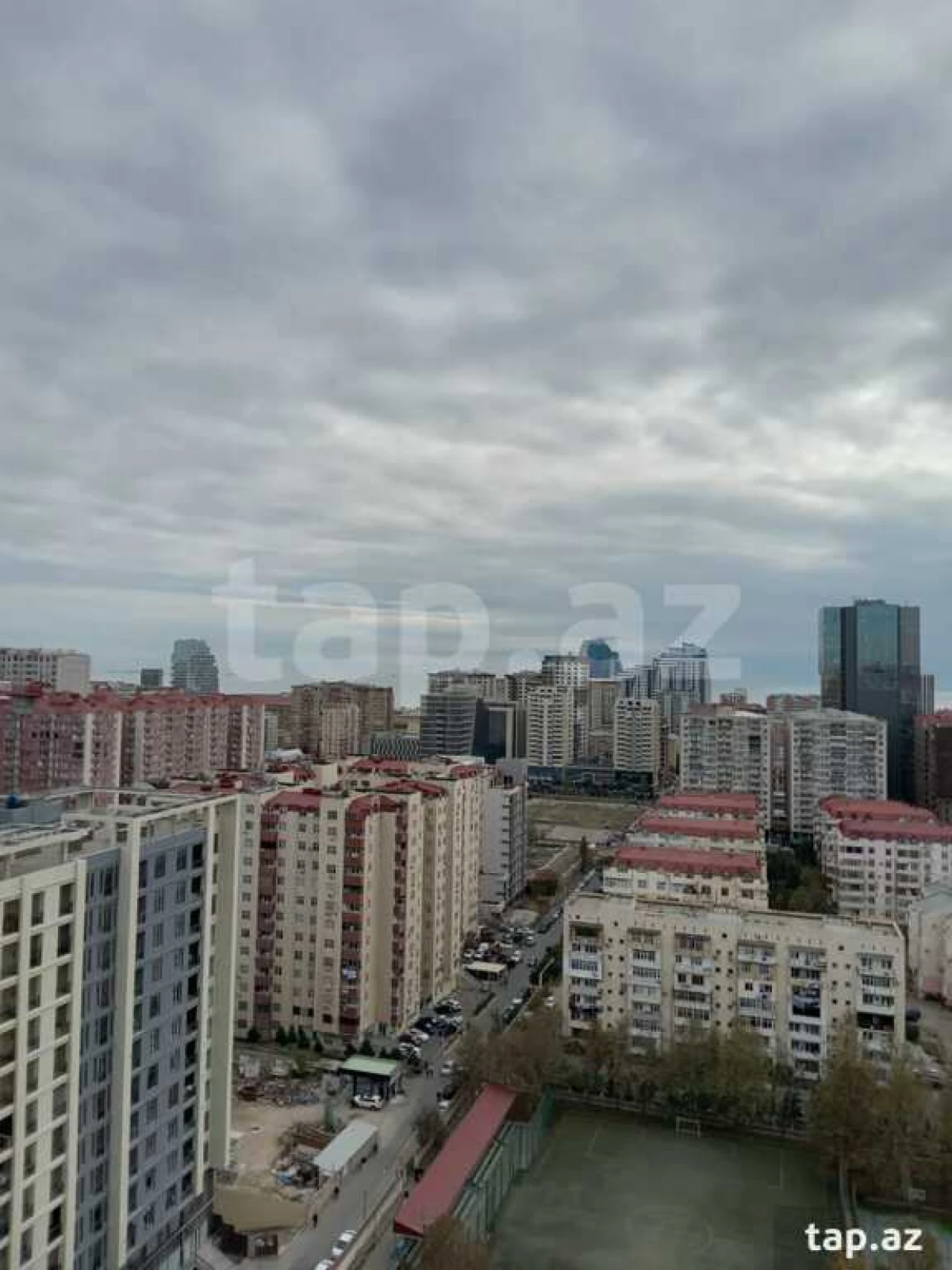 Kirayə verilir 3 otaqlı yeni tikili 80 m²