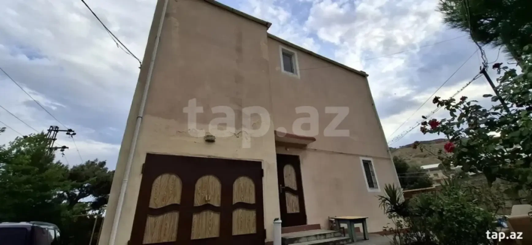 Satılır 6 otaqlı həyət evi 120 m²