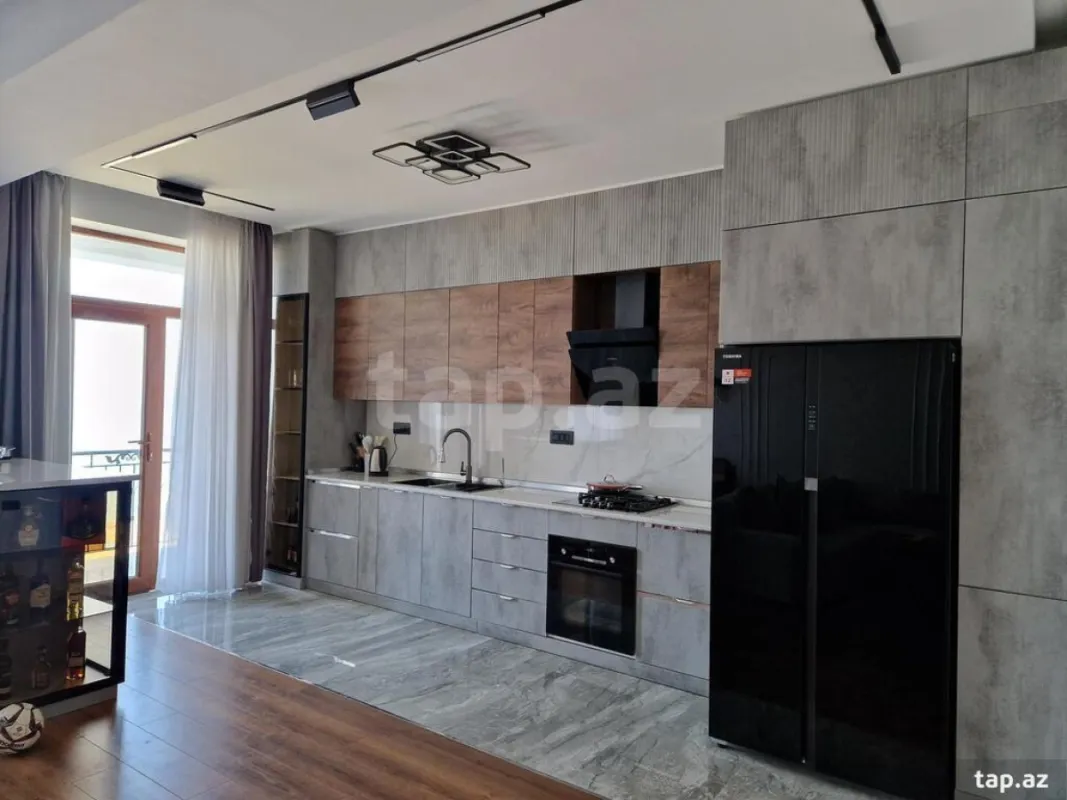 Satılır 2 otaqlı yeni tikili 98 m²