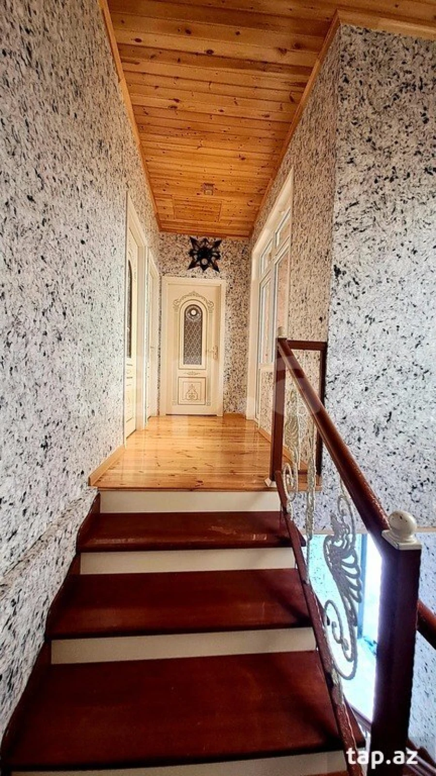 Kirayə verilir 4 otaqlı həyət evi