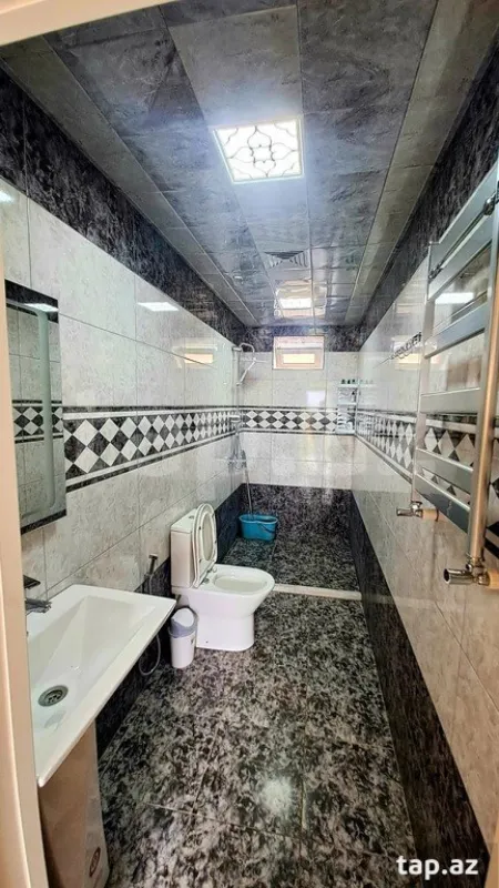 Kirayə verilir 4 otaqlı həyət evi